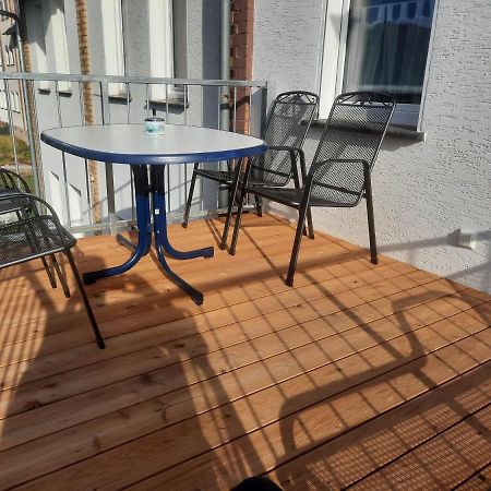 Exklusive Wohnoase Mit 3 Schlafzimmern Mwst Ausweisbar Grosser Balkon In Toller Lage Von メルズンゲン エクステリア 写真