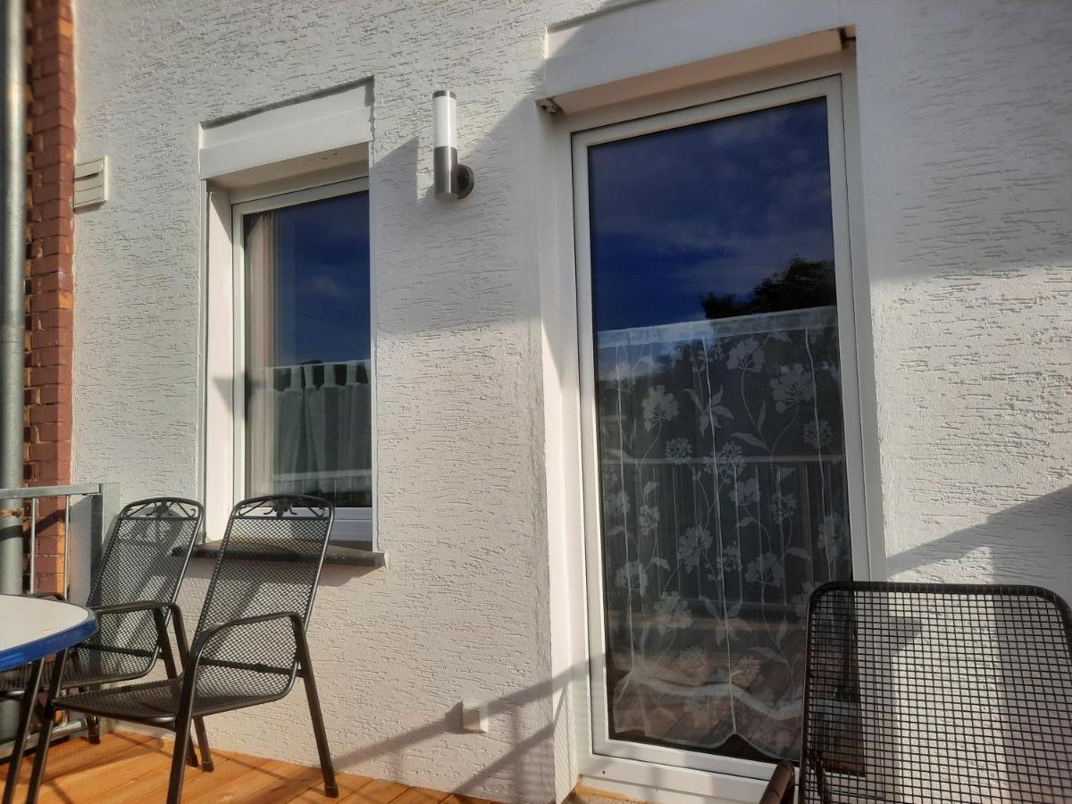 Exklusive Wohnoase Mit 3 Schlafzimmern Mwst Ausweisbar Grosser Balkon In Toller Lage Von メルズンゲン エクステリア 写真